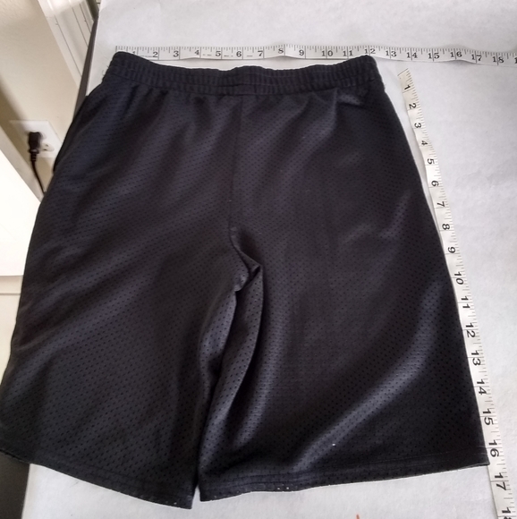 Lot of size 8-12 shorts - Picture 4 of 6